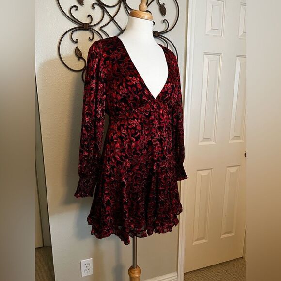 NWOT ALICE + Olivia Briar Floral Blouson Long Sleeve Silk Blend Dress SIZE 2 - Picture 3 of 16